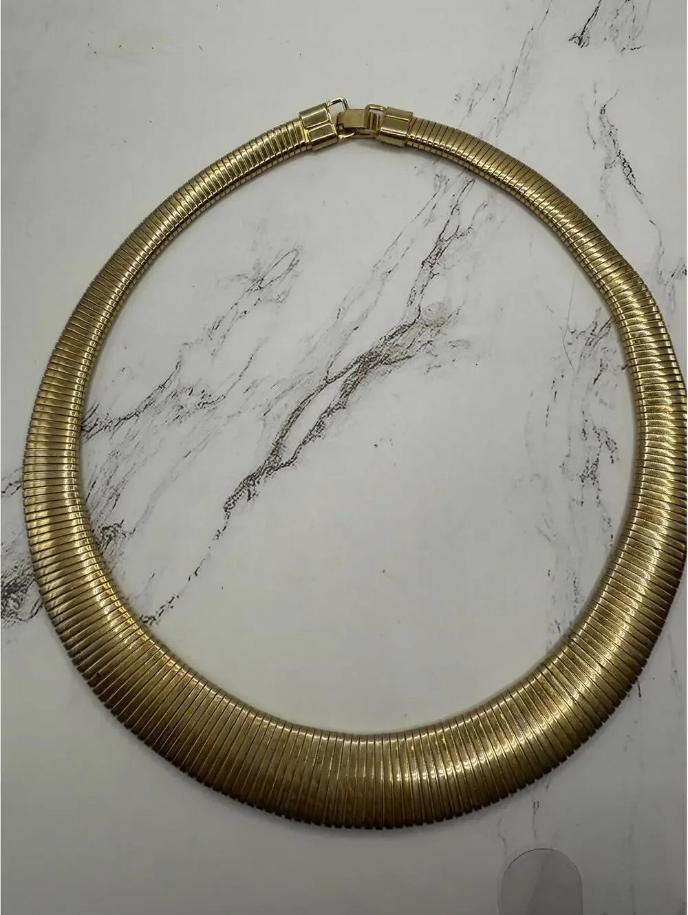 Vintage Golden Glamour Ribbed Collar 13” Necklace - Picture 4 of 6